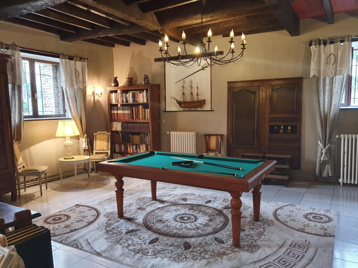 La Fresnaie : Chambres ,Table D'Hotes & Spa Tillé Exterior photo